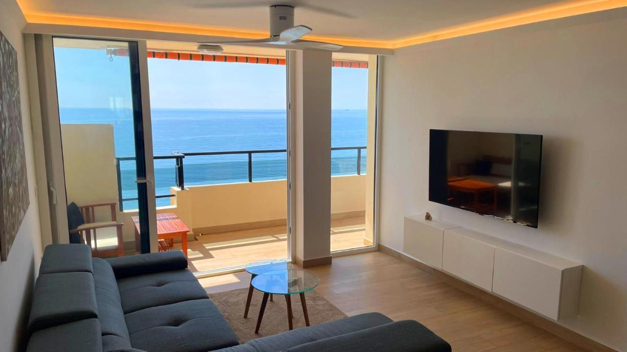 Appartement Beachfront -- New Luxury -- 1ª Linea Playa -- Center -- Private Parking -- Panoramic Sea Views --