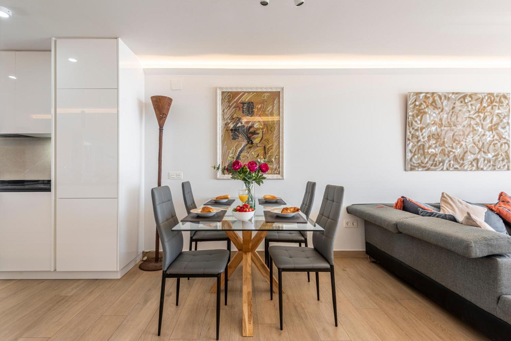 Beachfront -- New Luxury -- 1ª Linea Playa -- Center -- Private Parking -- Panoramic Sea Views -- Appartement Fuengirola